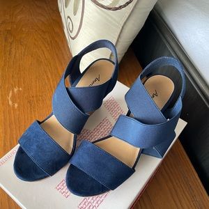 Blue faux suede sandal Size 6